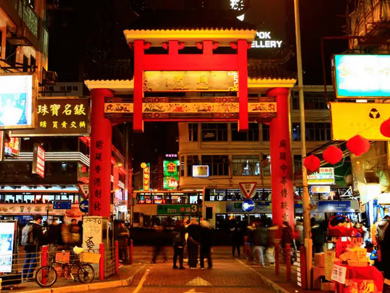 10 chợ đêm mua sắm giá rẻ nổi tiếng của Hong Kong 6 Tạp chí du lịch Wanderlust Tips - 10 chợ đêm mua sắm giá rẻ nổi tiếng của Hong Kong