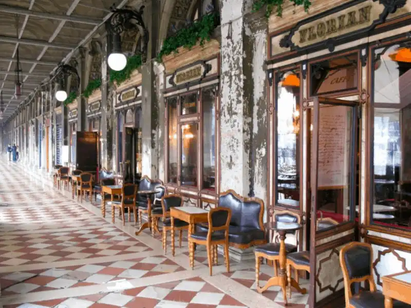 10 điều bạn sẽ hối tiếc nếu không làm trong chuyến đi tiếp theo 6 Tạp chí Du lịch Wanderlust Tips 10 điều bạn sẽ hối tiếc nếu không làm trong chuyến đi tiếp theo