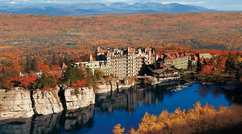 7 thị trấn nhỏ bạn nhất định nên ghé thăm khi đến Mỹ 7 Tạp chí du lịch Wanderlust Tips - 7 thị trấn nhỏ bạn nhất định nên ghé thăm khi đến Mỹ