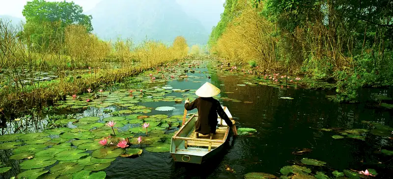  Tạp chí du lịch Wanderlust Tips - 7 tour du lịch Việt Nam được du khách nước ngoài yêu thích