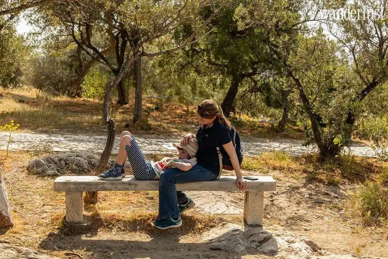 Du lịch giúp cô bé tự kỉ hòa nhập với cuộc sống 11 Tạp chí Du lịch Wanderlust Tips Du lịch giúp cô bé tự kỉ hòa nhập với cuộc sống