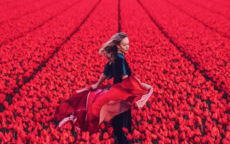 Wanderlust Tips ngat ngay bo anh du lich ket hop thoi trang cua nhiep anh gia Kristina Makeeva
