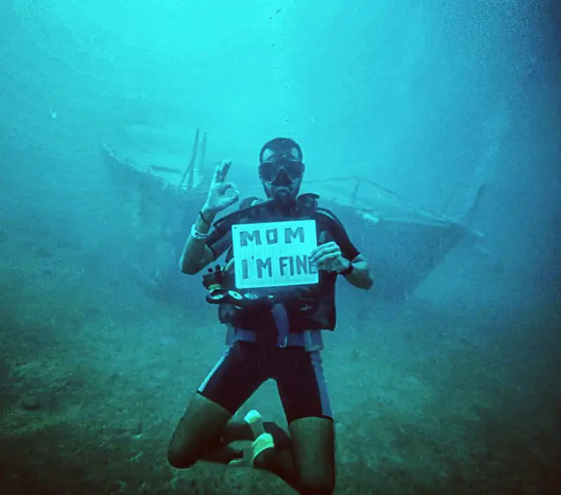 Tạp chí du lịch Wanderlust Tips Jonathan, chàng trai bỏ nhà đi du lịch nhưng vẫn không làm mẹ lo lắng