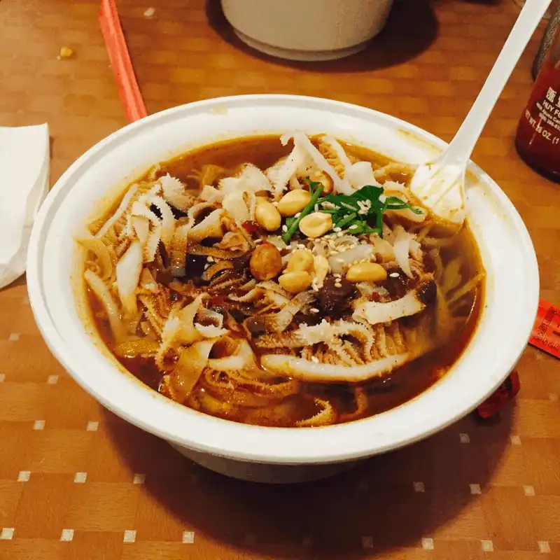 Tạp chí du lịch Wanderlust Tips Câu chuyện đằng sau những món ăn nổi tiếng Thượng Hải