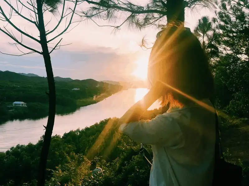 Tạp chí du lịch Wanderlust Tips Đồi Vọng Cảnh, nơi tinh hoa hội tụ của xứ Huế