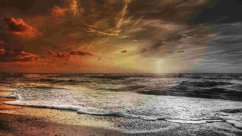 Tạp chí du lịch Wanderlust Tips Du lịch mùa mưa bão cần chuẩn bị những gì?