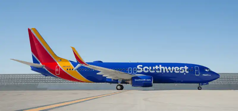 Tạp chí du lịch Wanderlust Tips Hãng hàng không Southwest Airlines thay đổi logo thương hiệu của mình