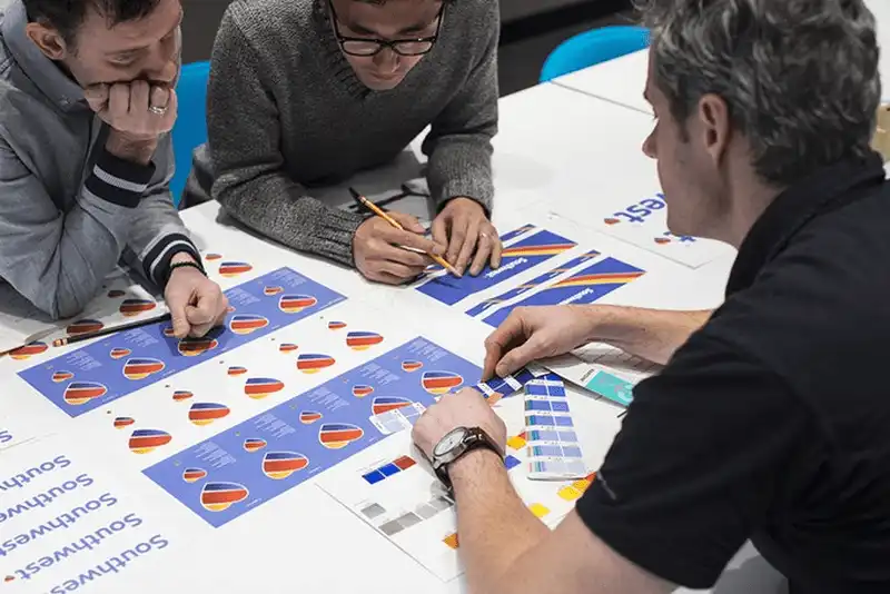 Hãng hàng không Southwest Airlines thay đổi logo thương hiệu 10 Tạp chí du lịch Wanderlust Tips Hãng hàng không Southwest Airlines thay đổi logo thương hiệu của mình