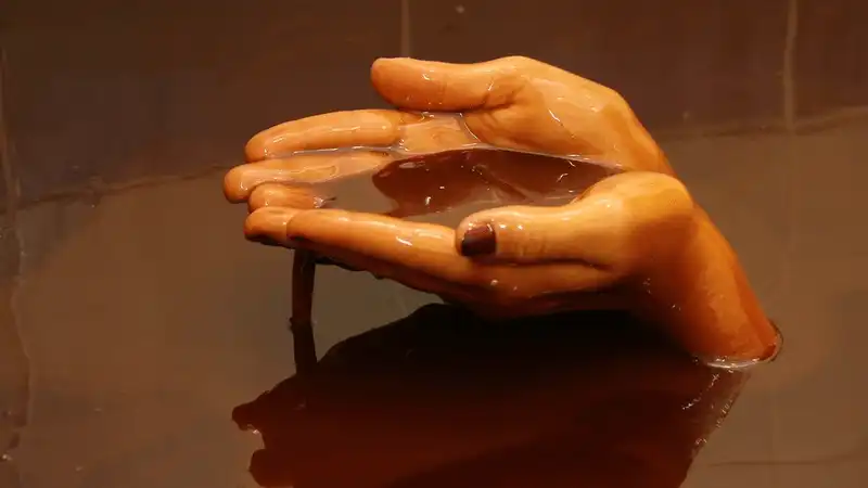 Tạp chí du lịch Wanderlust Tips Các khách sạn chữa bệnh bằng dầu thô Naftalan quý hiếm