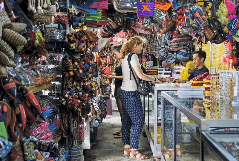 Kinh nghiệm cho người mới đi du lịch Malaysia lần đầu 8 Tạp chí du lịch Wanderlust Tips Kinh nghiệm cho những ai mới đi du lịch Malaysia lần đầu