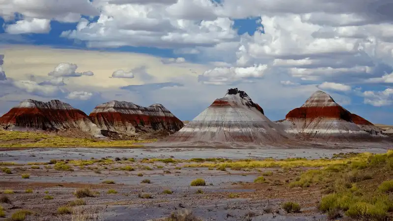 Mê mẩn trước 7 điểm đến sắc màu rực rỡ nhất thế giới 10 Tạp chí du lịch Wanderlust Tips Mê mẩn trước 7 điểm đến sắc màu rực rỡ nhất thế giới