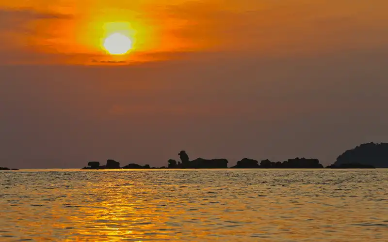 Tạp chí du lịch Wanderlust Tips Mũi Ông Đội- nơi bình minh bắt đầu của Việt Nam