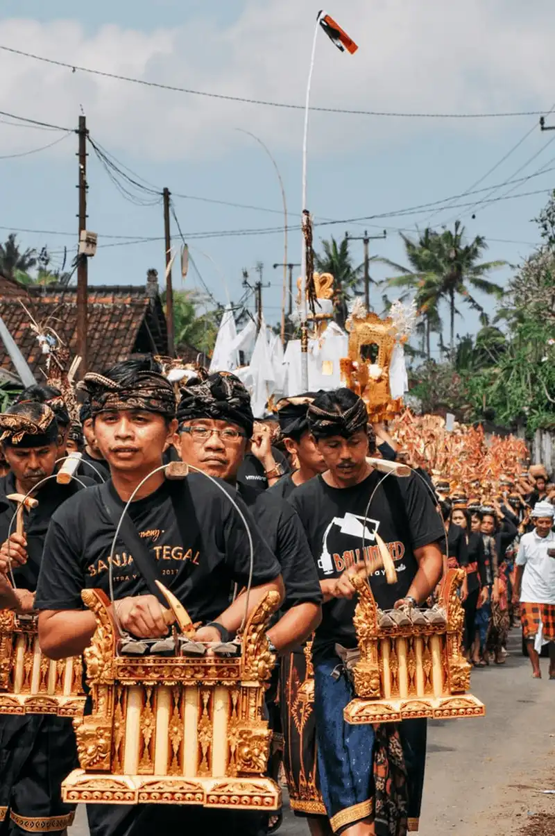Tạp chí du lịch Wanderlust Tips Ngaben - Nghi lễ hỏa táng đặc biệt của người dân ở Bali
