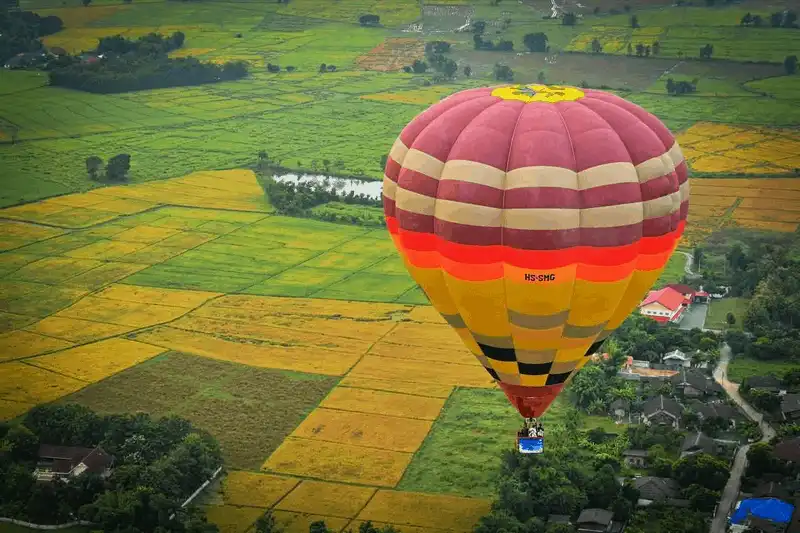 Ngây ngất khám phá Chiang Mai bằng khinh khí cầu 7 Tạp chí du lịch Wanderlust Tips Ngây ngất khám phá Chiang Mai bằng khinh khí cầu