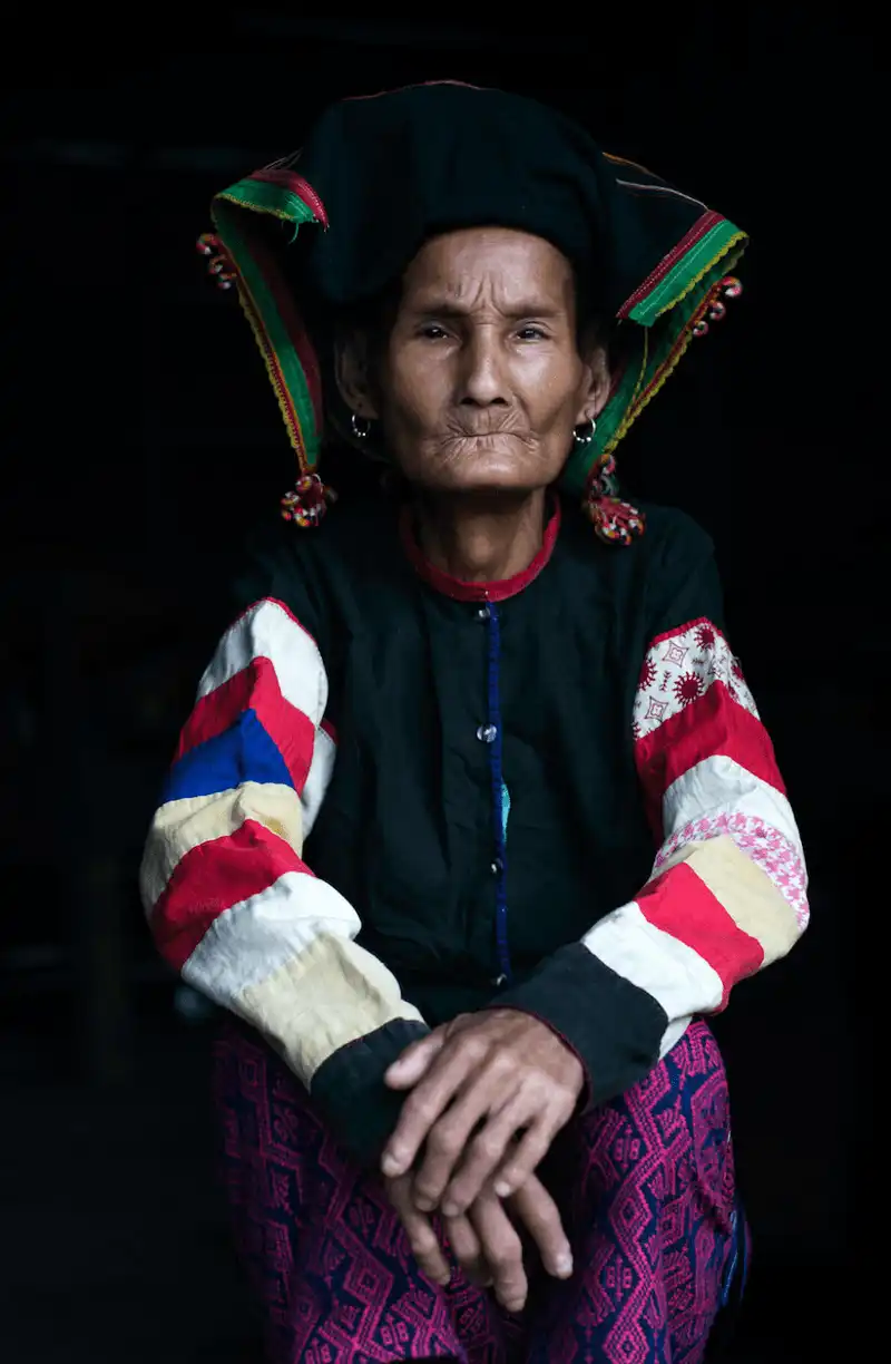 Tạp chí du lịch Wanderlust Tips 17 bức ảnh về dân tộc Việt Nam của Nhiếp ảnh gia Pháp