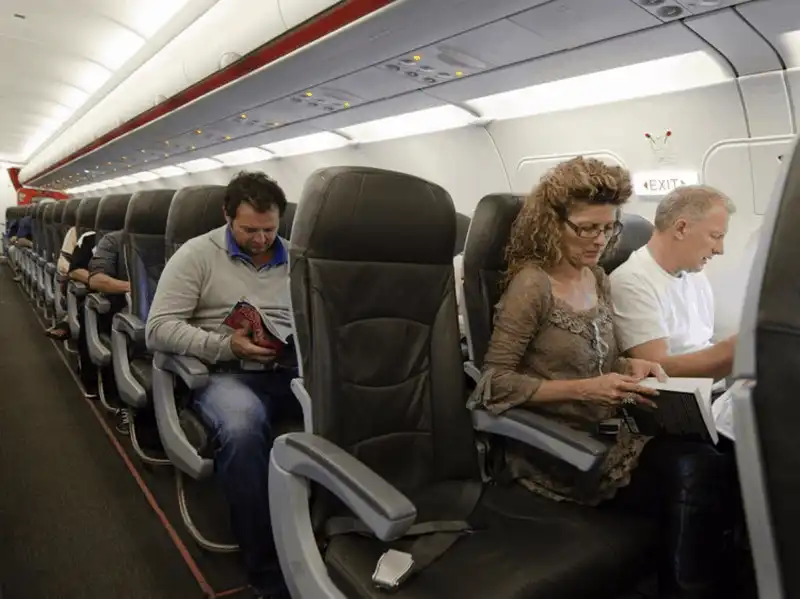 Tạp chí du lịch Wanderlust Tips Những bí mật trên máy bay mà bạn chưa biết