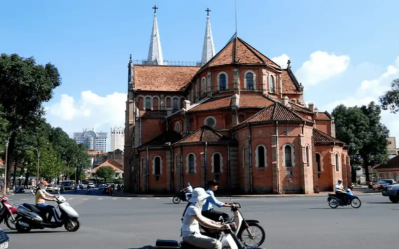 Tạp chí du lịch Wanderlust Tips Những điều Pháp ảnh hưởng trực tiếp đến văn hóa Việt Nam