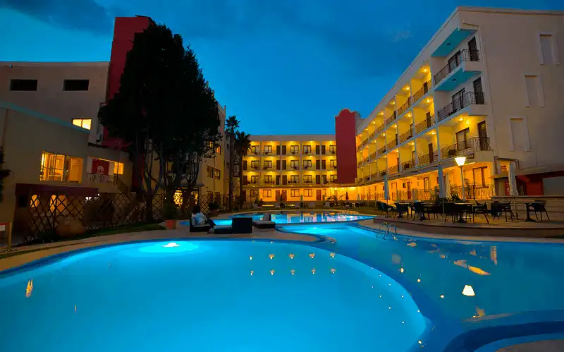 Những khách sạn sang trọng nhất tại Bolivia 11 Tạp chí du lịch Wanderlust Tips Những khách sạn sang trọng nhất tại Bolivia