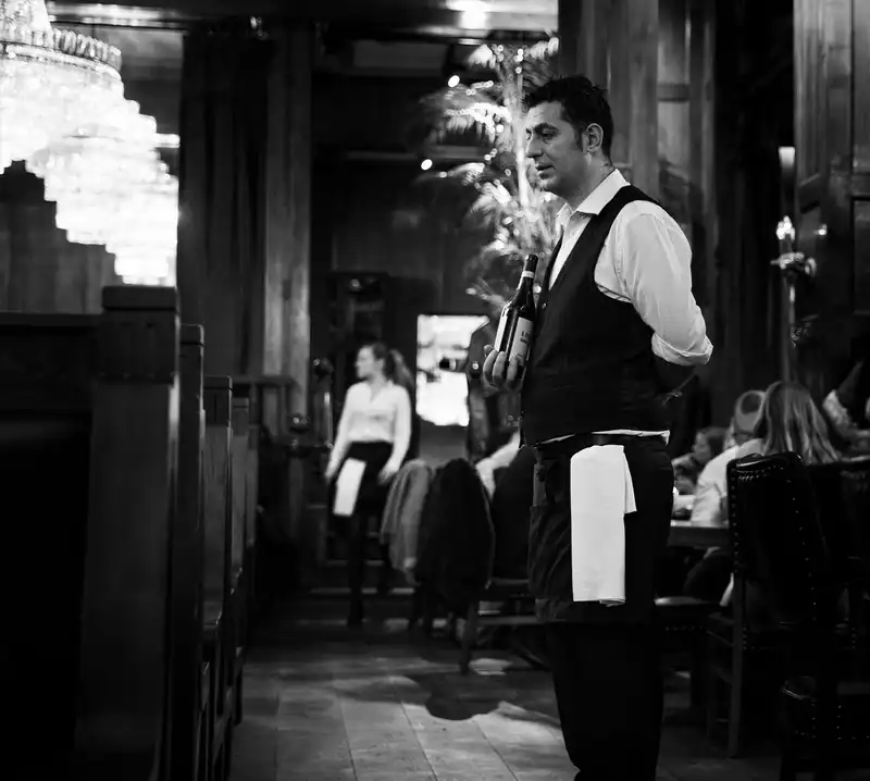 Olympen - nhà hàng lịch sử của Na Uy 11 Tạp chí du lịch Wanderlust Tips Olympen, nhà hàng lịch sử của Na Uy mà bạn không nên bỏ lỡ