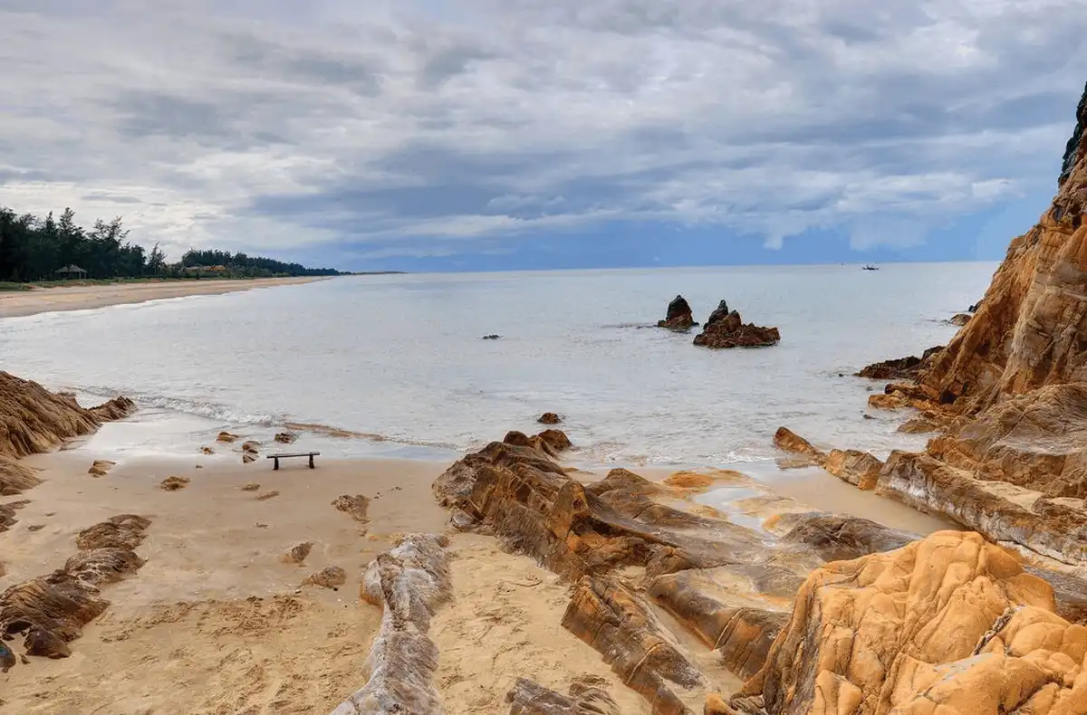 Tạp chí du lịch Wanderlust Tips 8 điểm du lịch Quảng Bình không thể bỏ qua vào buổi chiều