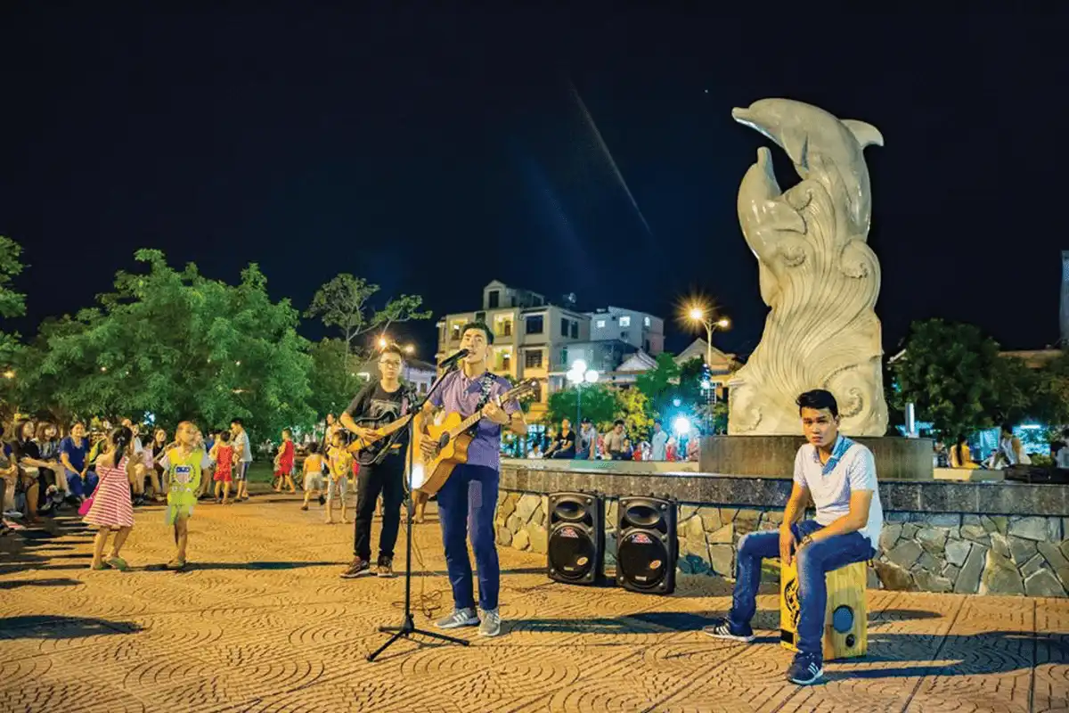 8 điểm du lịch Quảng Bình không thể bỏ qua vào buổi tối 7 Tạp chí du lịch Wanderlust Tips 8 điểm du lịch Quảng Bình không thể bỏ qua vào buổi tối