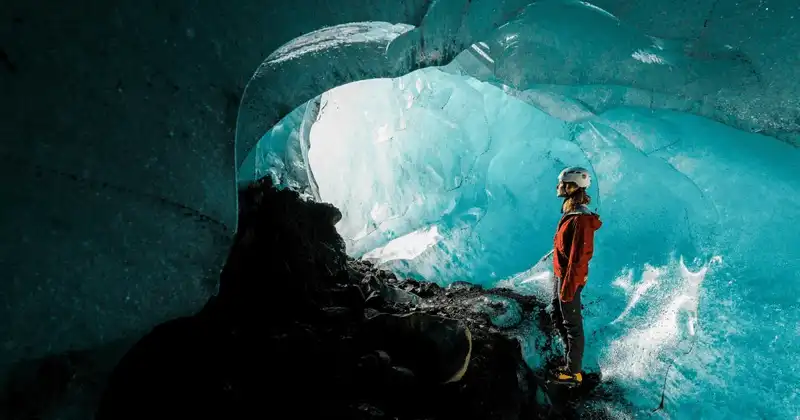 Tạp chí du lịch Wanderlust Tips - "Bỏ túi" 6 quy tắc an toàn khi khám phá hang động