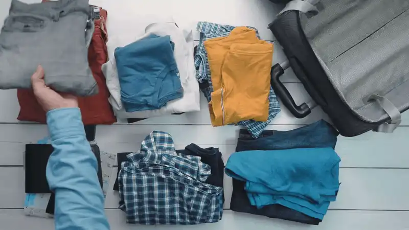 Cẩm nang du lịch mùa mưa bão 12 Tạp chí du lịch Wanderlust Tips - Cẩm nang du lịch mùa mưa bão