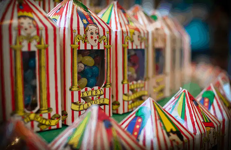 Tạp chí du lịch Wanderlust Tips - Khám phá thế giới ẩm thực phù thủy trong "Harry Potter"