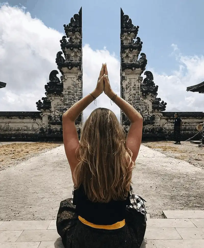 Tạp chí du lịch Wanderlust Tips Bali xem xét việc đưa ra quy định trang phục khi chụp ảnh tại các thánh địa