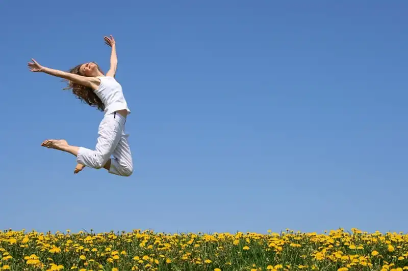 Tạp chí du lịch Wanderlust Tips | Bỏ túi kinh nghiệm du lịch một mình dành cho con gái