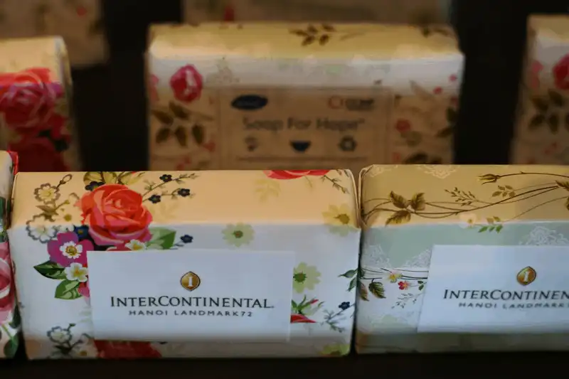 Chương trình Soap For Hope - xà phòng hi vọng cho trẻ em nghèo 12 Tạp chí du lịch Wanderlust Tips Chương trình Soap For Hope - xà phòng hi vọng cho trẻ em nghèo