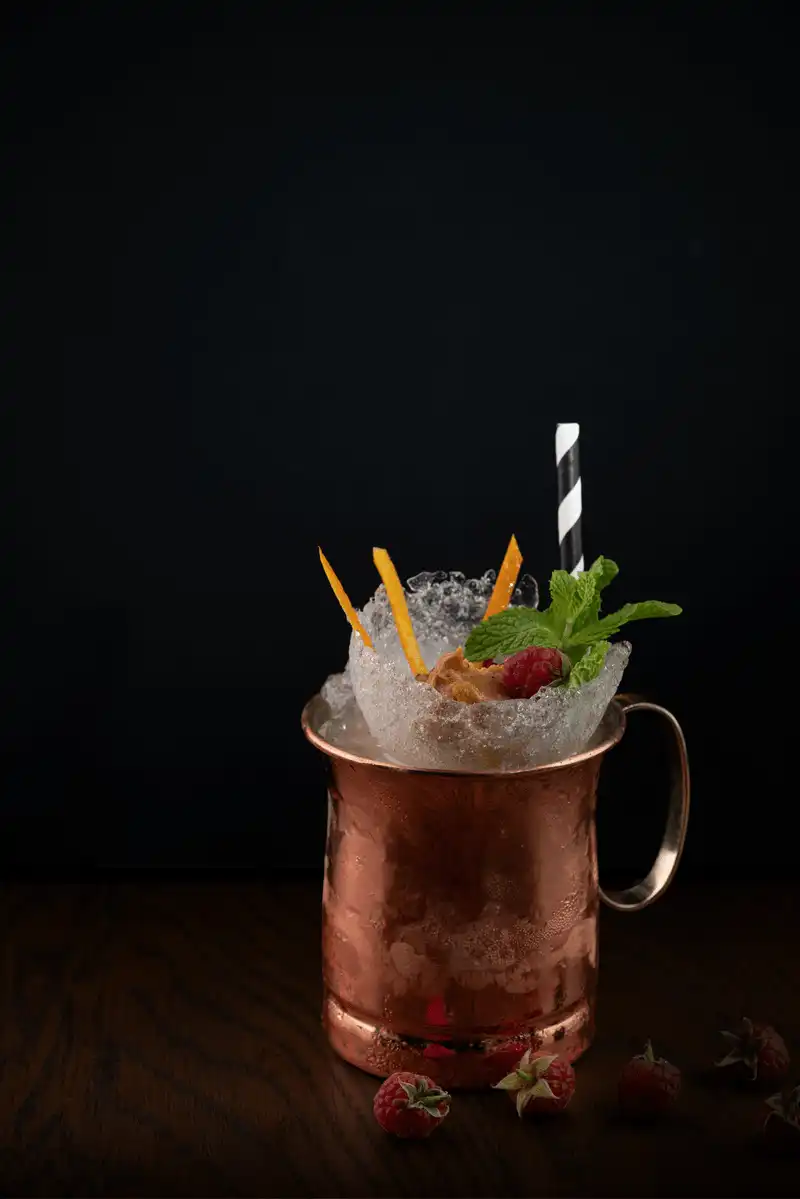 Cocktail lấy cảm hứng từ hương nước hoa lần đầu ra mắt tại Việt Nam 6 Tạp chí du lịch Wanderlust Tips Social Club restaurants & bars giới thiệu cocktail hương nước hoa mới