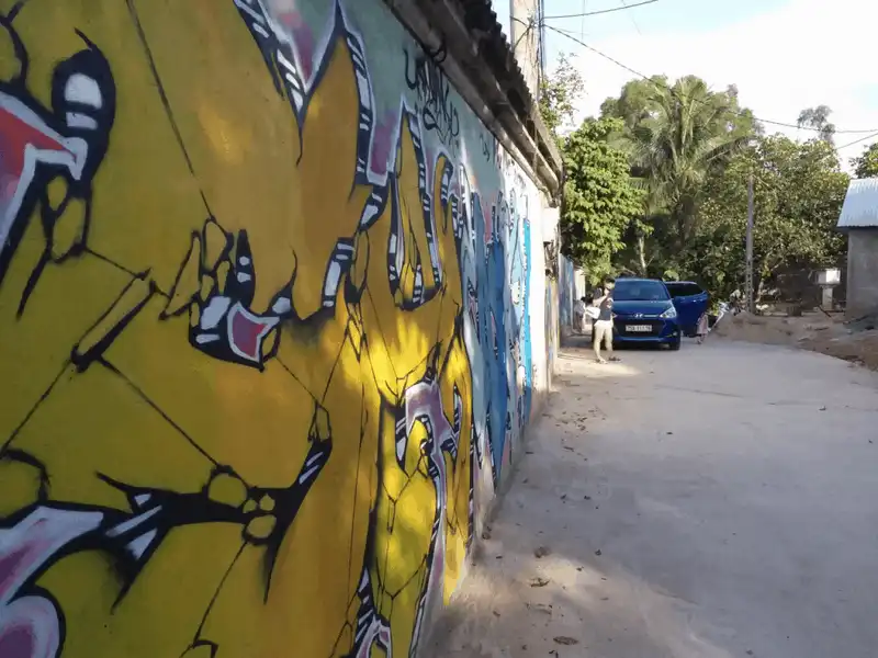 Ngỡ ngàng con đường bích họa vạn người mê dài gần 1km ở Huế 12 Tạp chí du lịch Wanderlust Tips Con đường bích họa vạn người mê dài gần 1km ở xứ Huế mộng mơ