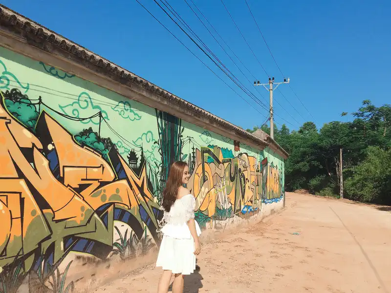 Ngỡ ngàng con đường bích họa vạn người mê dài gần 1km ở Huế 6 Tạp chí du lịch Wanderlust Tips Con đường bích họa vạn người mê dài gần 1km ở xứ Huế mộng mơ