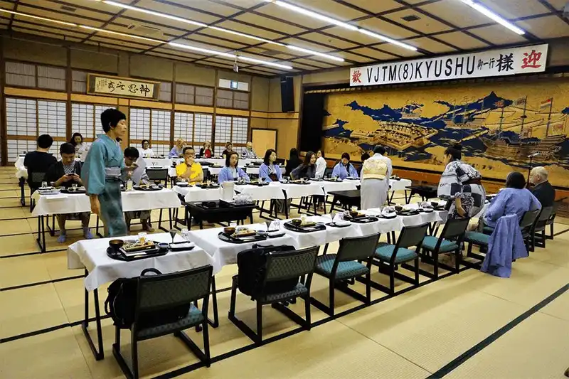 Tạp chí du lịch Wanderlust Tips Đến Nhật Bản hãy một lần thử ở Ryokan