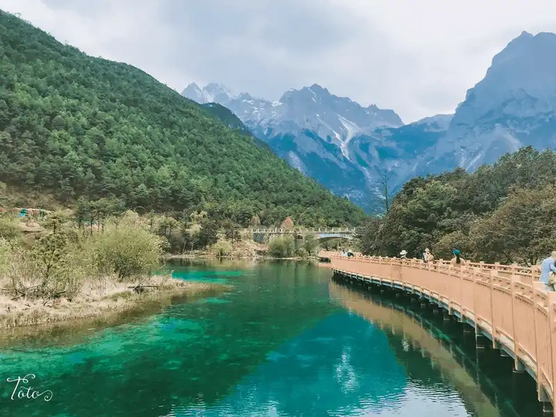 Tạp chí du lịch Wanderlust Tips Đi ngay Lệ Giang để không hoài phí tuổi trẻ