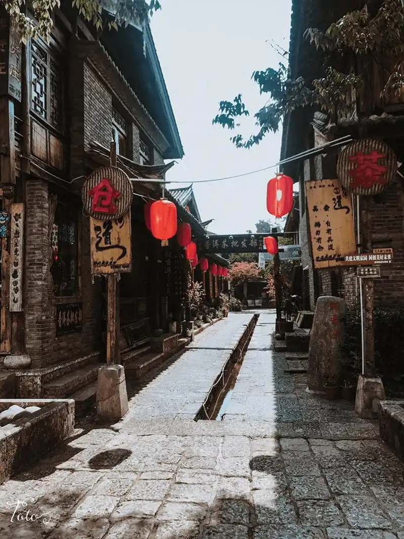 Tạp chí du lịch Wanderlust Tips Đi ngay Lệ Giang để không hoài phí tuổi trẻ