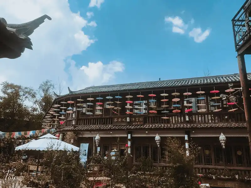 Tạp chí du lịch Wanderlust Tips Đi ngay Lệ Giang để không hoài phí tuổi trẻ