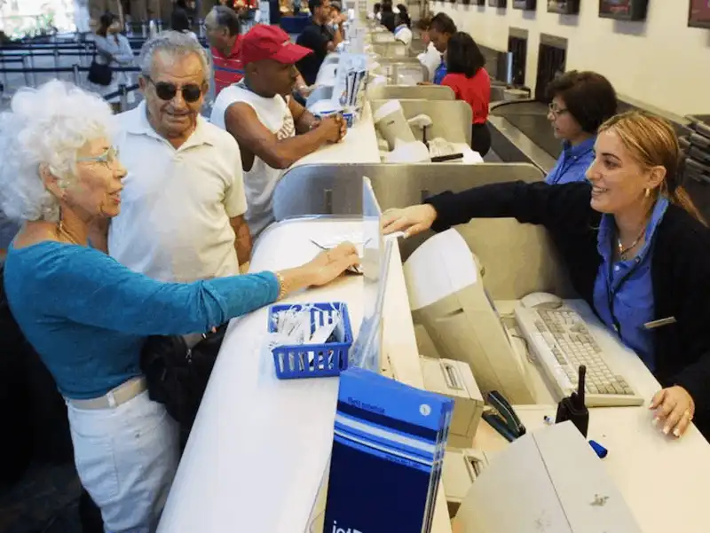 Những điều bạn nên làm khi bị lỡ chuyến bay 5 Tạp chí du lịch Wanderlust Tips Những điều bạn nên làm khi bị lỡ chuyến bay