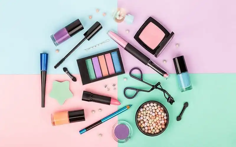 Tạp chí du lịch Wanderlust Tips | những món quà lưu niệm độc đáo nên mua khi đến Pháp