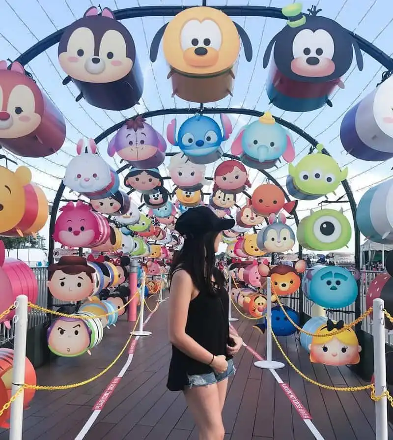 Tạp chí du lịch Wanderlust Tips | Trung thu này dắt tay nhau đến con đường đèn lồng đẹp mê hồn ở Singapore