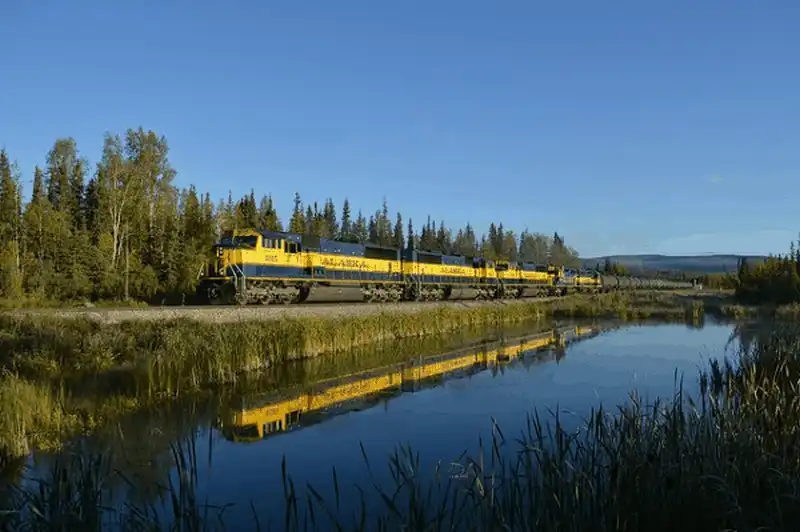 10 tuyến đường sắt tuyệt đẹp trên thế giới 14 10 tuyến đường sắt tuyệt đẹp trên thế giới