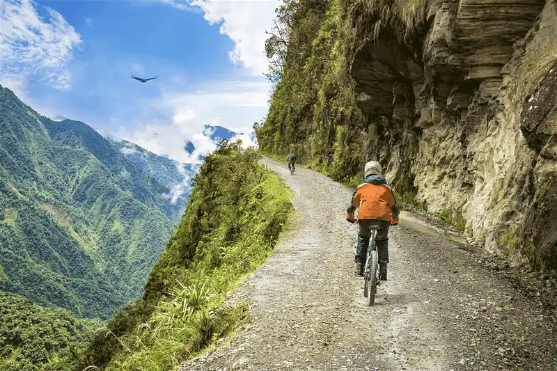 Tạp chí du lịch Wanderlust Tips - Lonely Planet gợi ý 10 điểm đến tốt nhất cho chuyến du lịch độc hành