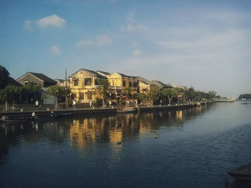Rực rỡ sắc hương phố cổ Hội An 9 Tạp chí du lịch Wanderlust Tips - Rực rỡ sắc hương phố cổ Hội An
