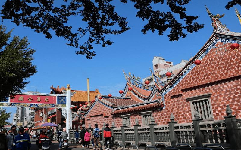 Khám phá Đài Trung bằng các tour du lịch thú vị 5 Wanderlust tips kham pha dai trung bang cac tour du lich thu vi 4