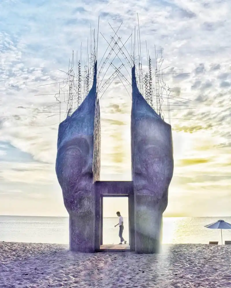 Những điểm đến Việt Nam "cứ đứng vào là có ảnh đẹp" 11 Tạp chí du lịch Wanderlust Tips | Ghé thăm những điểm đến "cứ đứng vào là có ảnh đẹp" khiến giới trẻ mê mẩn