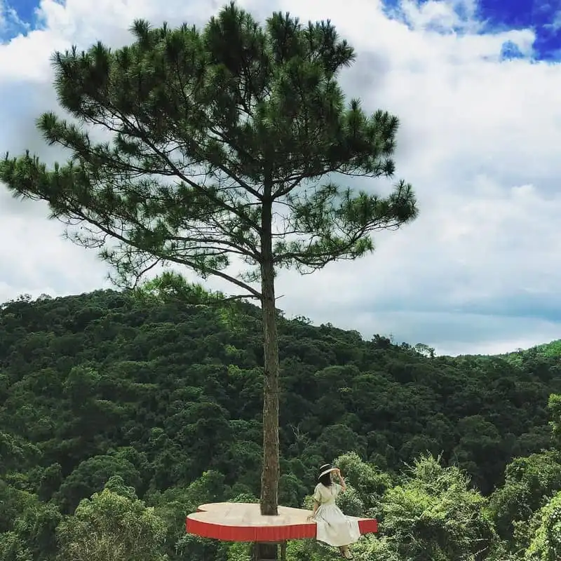 Những điểm đến Việt Nam "cứ đứng vào là có ảnh đẹp" 6 Tạp chí du lịch Wanderlust Tips | Ghé thăm những điểm đến "cứ đứng vào là có ảnh đẹp" khiến giới trẻ mê mẩn