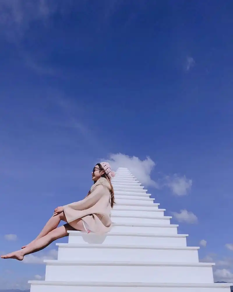 Giới trẻ Việt mê mẩn những "nấc thang lên thiên đường" đẹp tuyệt diệu 6 Tạp chí du lịch Wanderlust Tips | Giới trẻ Việt mê mẩn với những "nấc thang lên thiên đường" đẹp tuyệt diệu