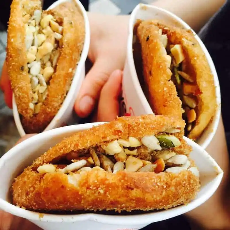 Những món ngon mê hoặc du khách ở thành phố biển Busan 9 Tạp chí du lịch Wanderlust Tips | Những món ngon mê hoặc du khách ở thành phố biển Busan - Hàn Quốc