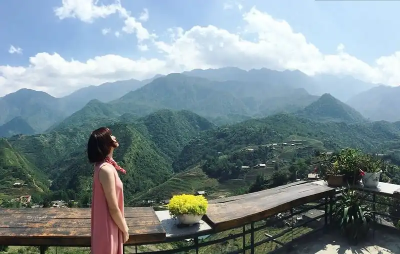 Tạp chí du lịch Wanderlust Tips | Những quán cà phê "đưa tay chạm vào mây" khiến giới trẻ mê mẩn
